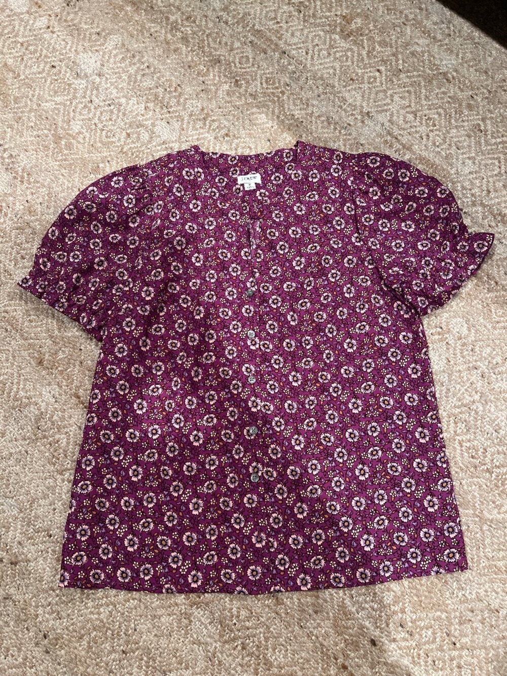 Women’s short sleeve top